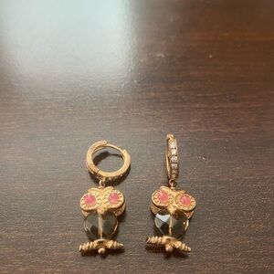 Charming Gold-Tone Owl Drop Earrings with Pink Accents
#Vintage